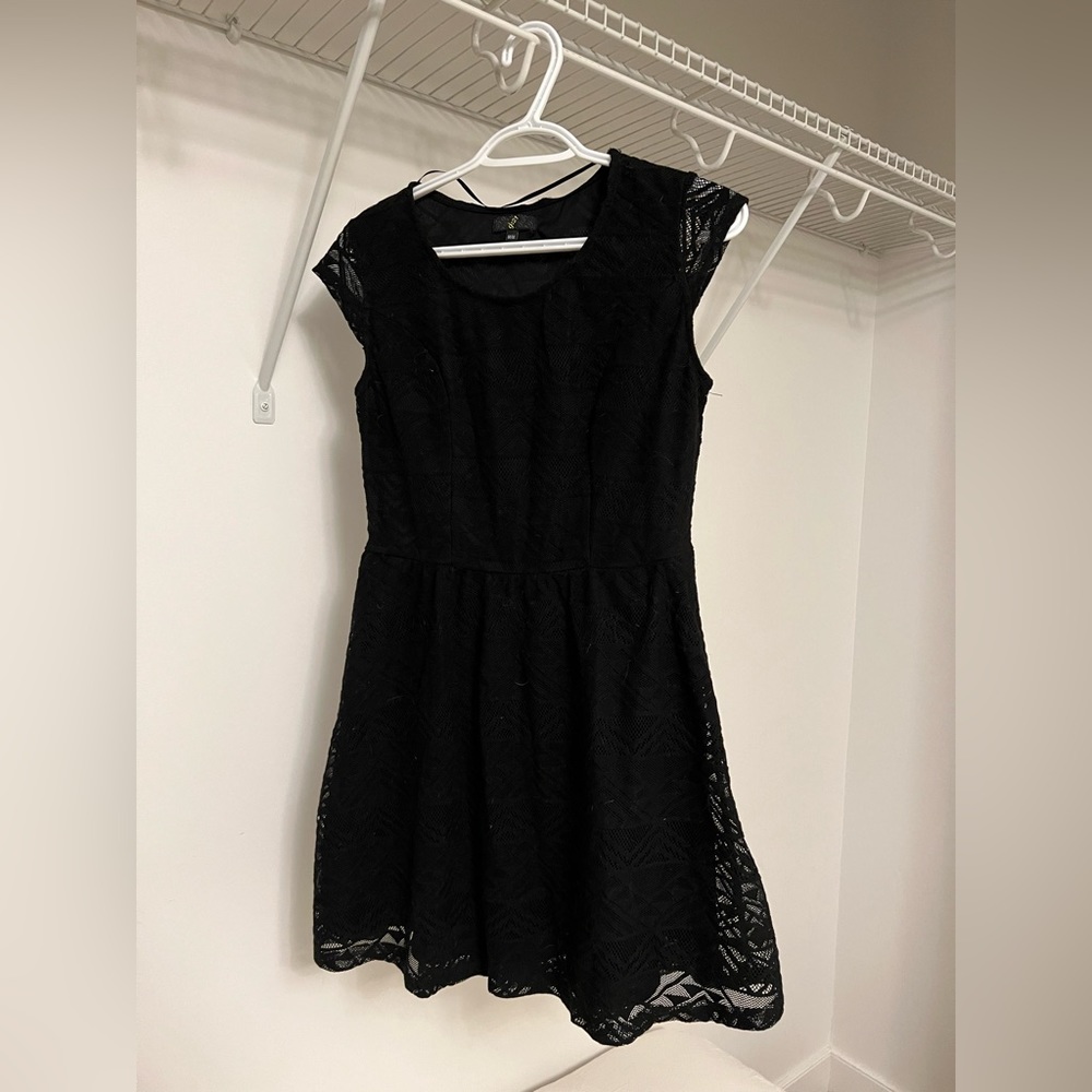 Lacey black dress by George